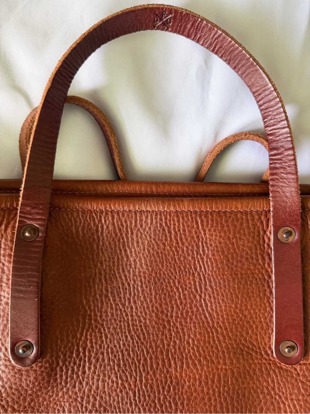 Go Forth Goods medium Avery tote in saddle - Picture 4 of 15